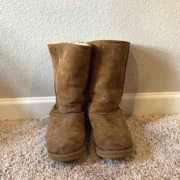 Cozie Steps Tall Genuine Sheepskin Boots Color/Chestnut Size/W8 - Picture 2 of 9